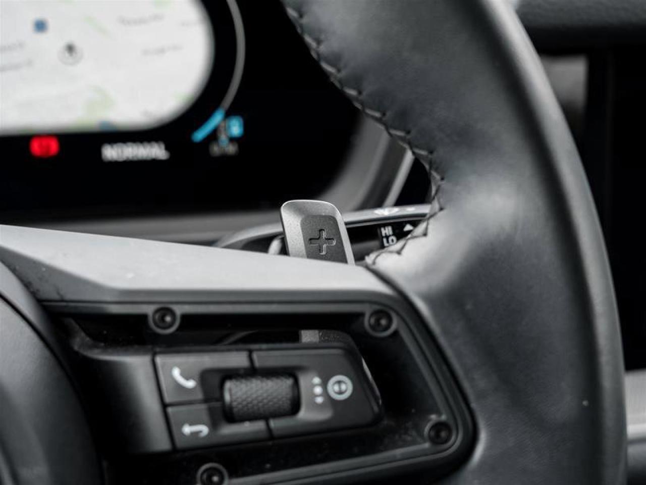 2024 Porsche Cayenne AWD CPO Premium Pkg Surround View Roof Rails in Al Photo