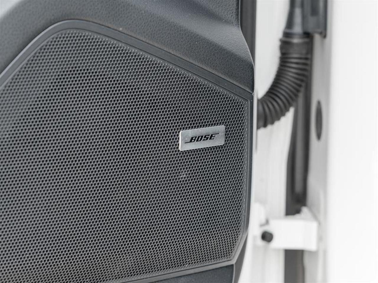 2024 Porsche Cayenne AWD CPO Premium Pkg Surround View Roof Rails in Al Photo