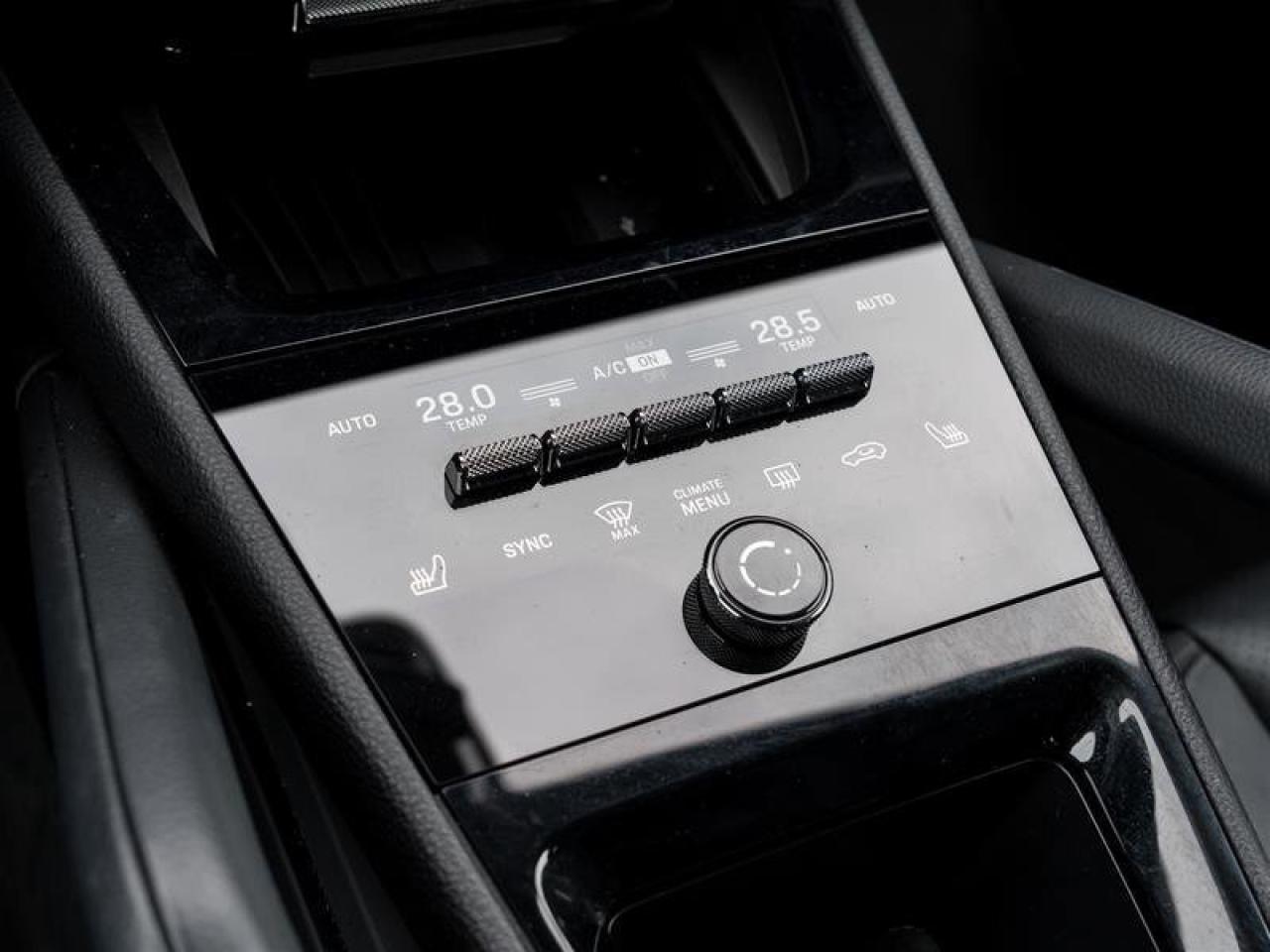 2024 Porsche Cayenne AWD CPO Premium Pkg Surround View Roof Rails in Al Photo