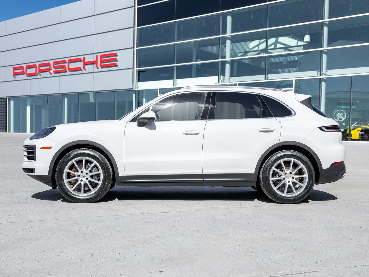 2024 Porsche Cayenne AWD CPO Premium Pkg Surround View Roof Rails in Al Photo