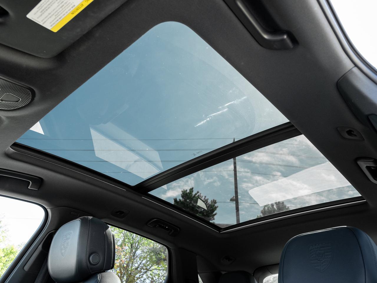 2024 Porsche Cayenne AWD CPO Premium Pkg Surround View Roof Rails in Al Photo