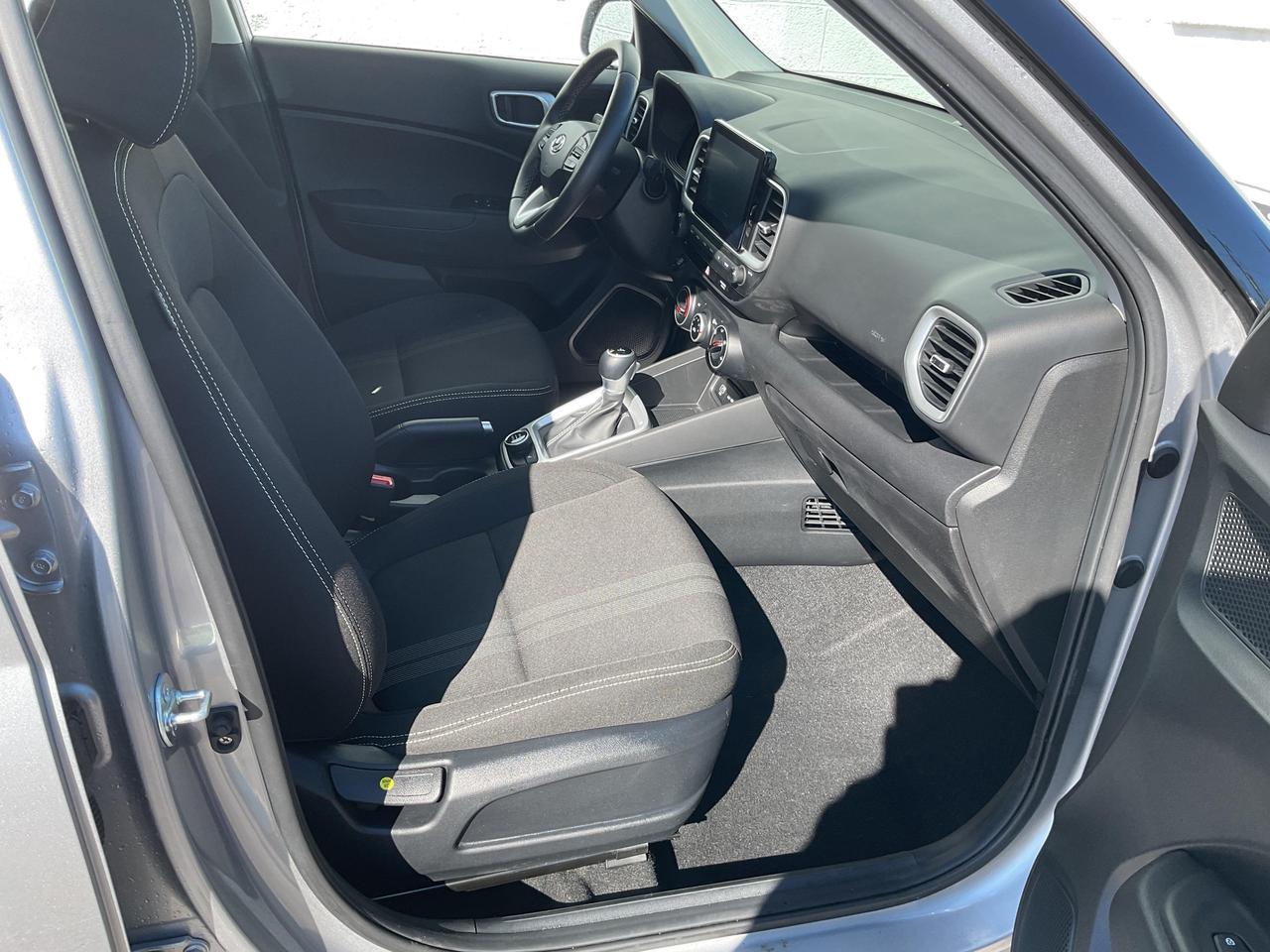 2025 Hyundai Venue  Photo