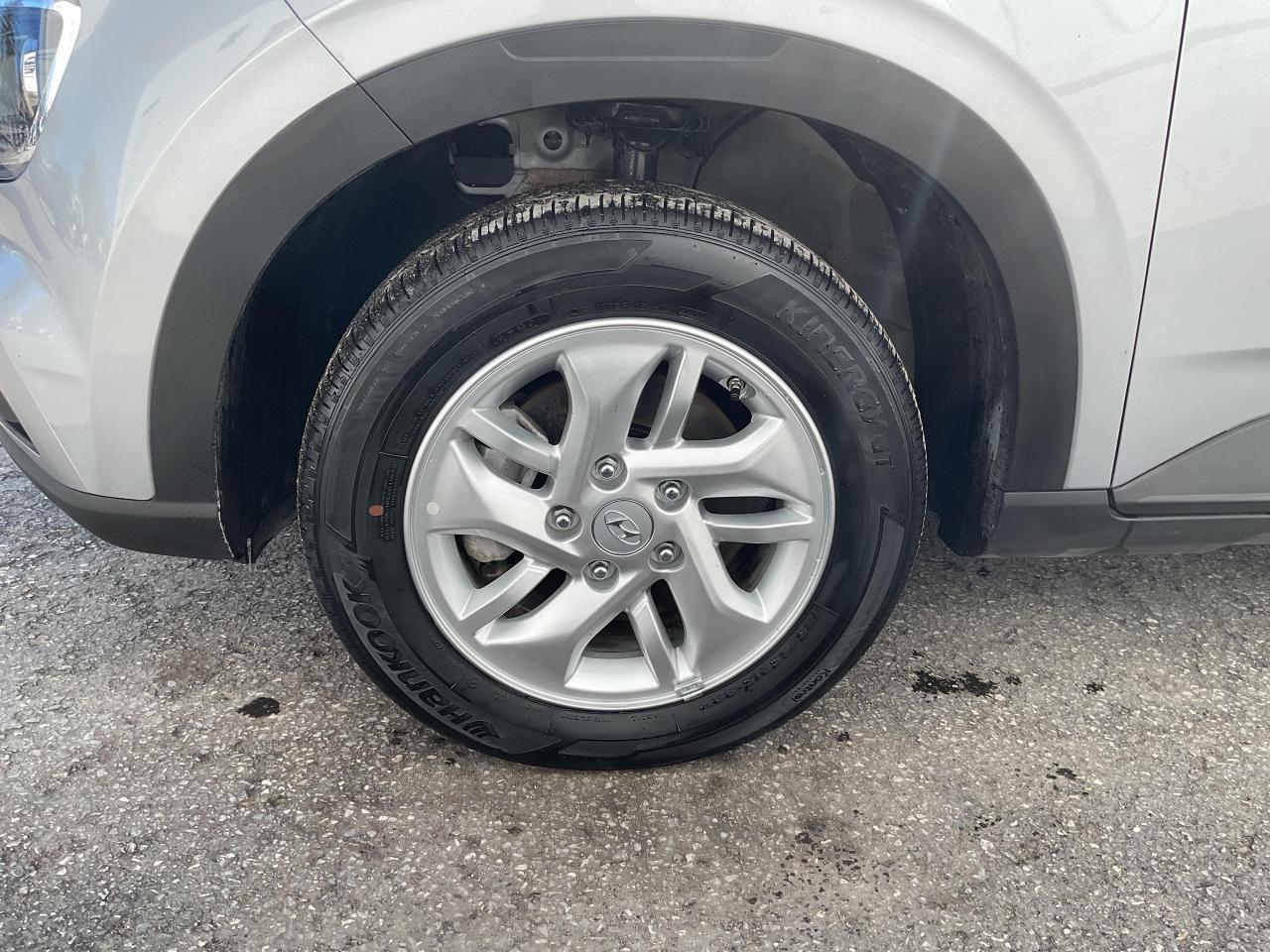 2025 Hyundai Venue  Photo