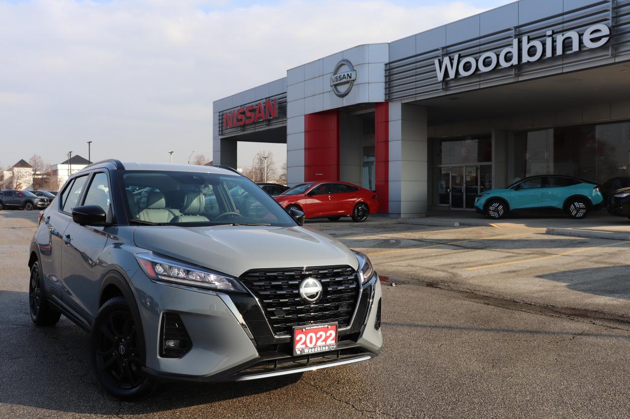 2022 Nissan Kicks SR PREMIUM PACKAGE 1 OWNER BOSE SOUND LEATHERETTE Photo0