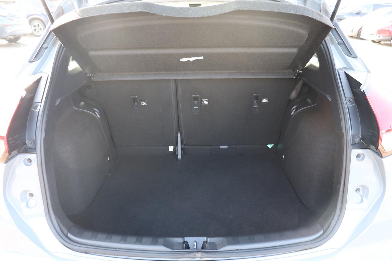 2022 Nissan Kicks SR PREMIUM PACKAGE 1 OWNER BOSE SOUND LEATHERETTE Photo