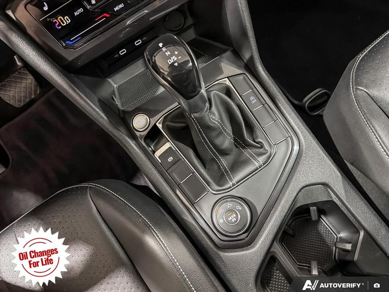 2022 Volkswagen Tiguan COMFORTLINE 4Motion Photo