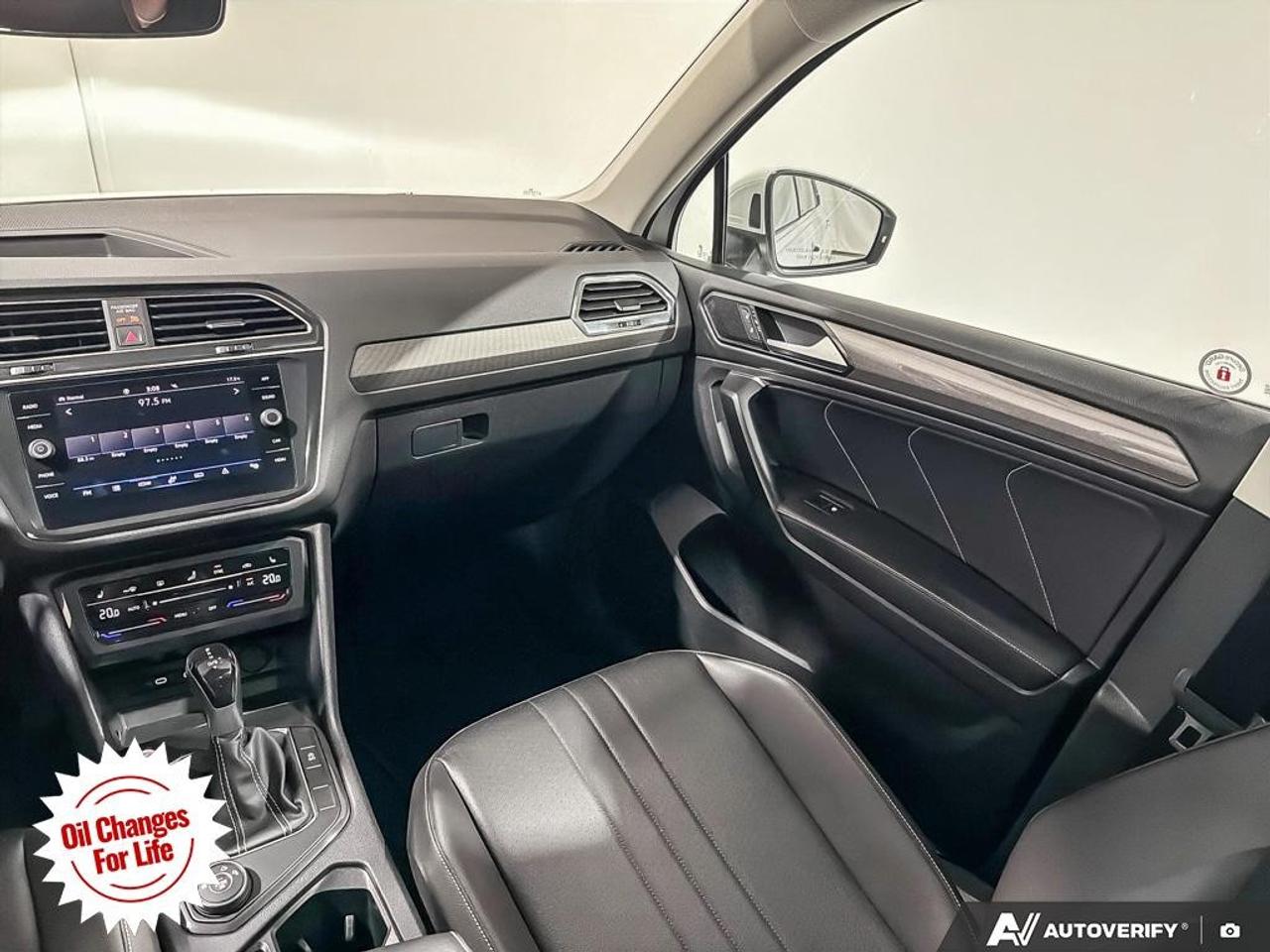 2022 Volkswagen Tiguan COMFORTLINE 4Motion Photo
