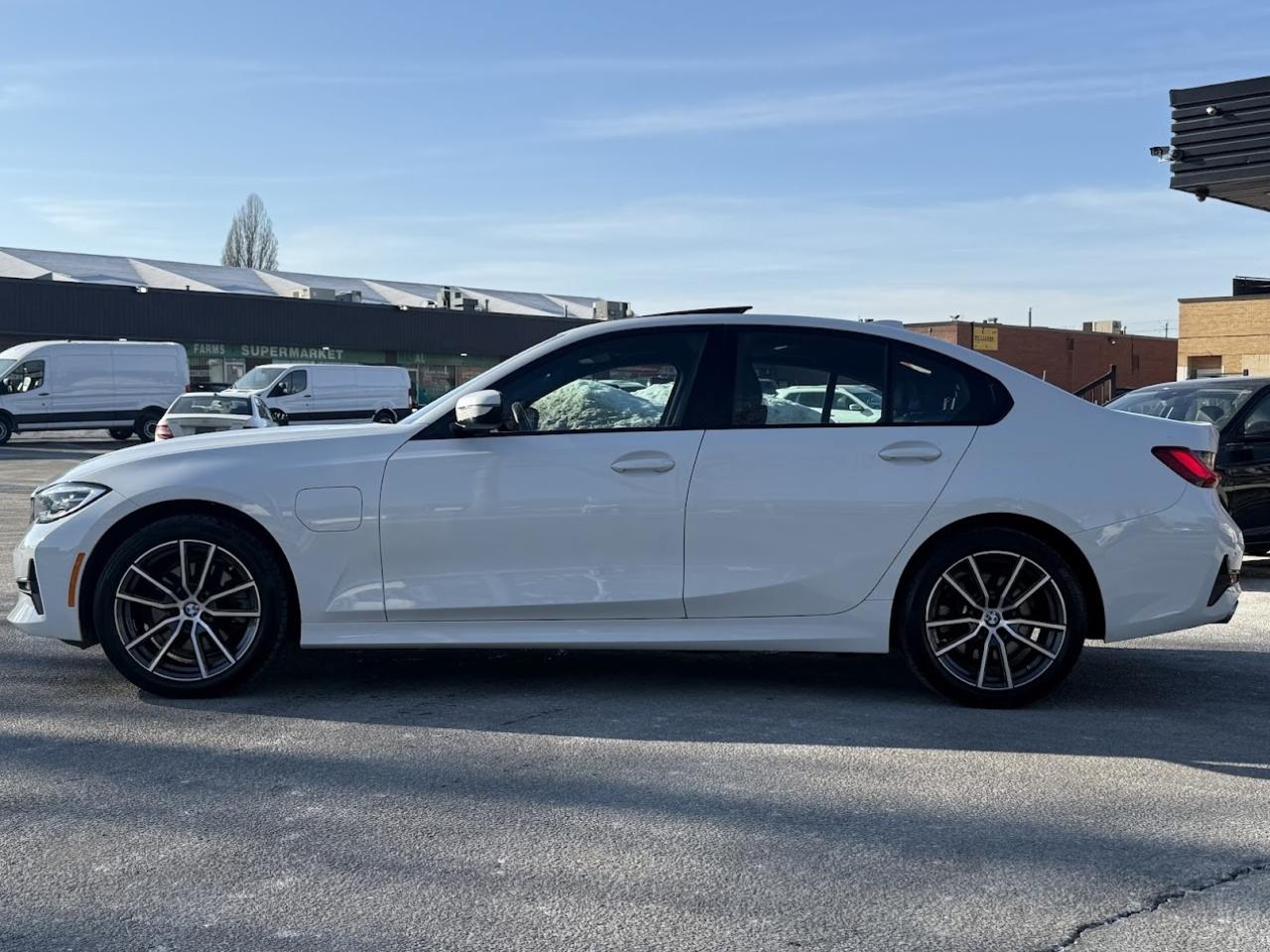 2021 BMW 3 Series NO ACCIDENTS l X-Drive l Hybrid l AWD l Plug-In l Photo4