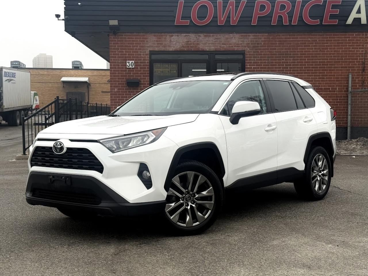 2019 Toyota RAV4 No Accident l XLE Premium l AWD l One Owner l 2.5L Photo