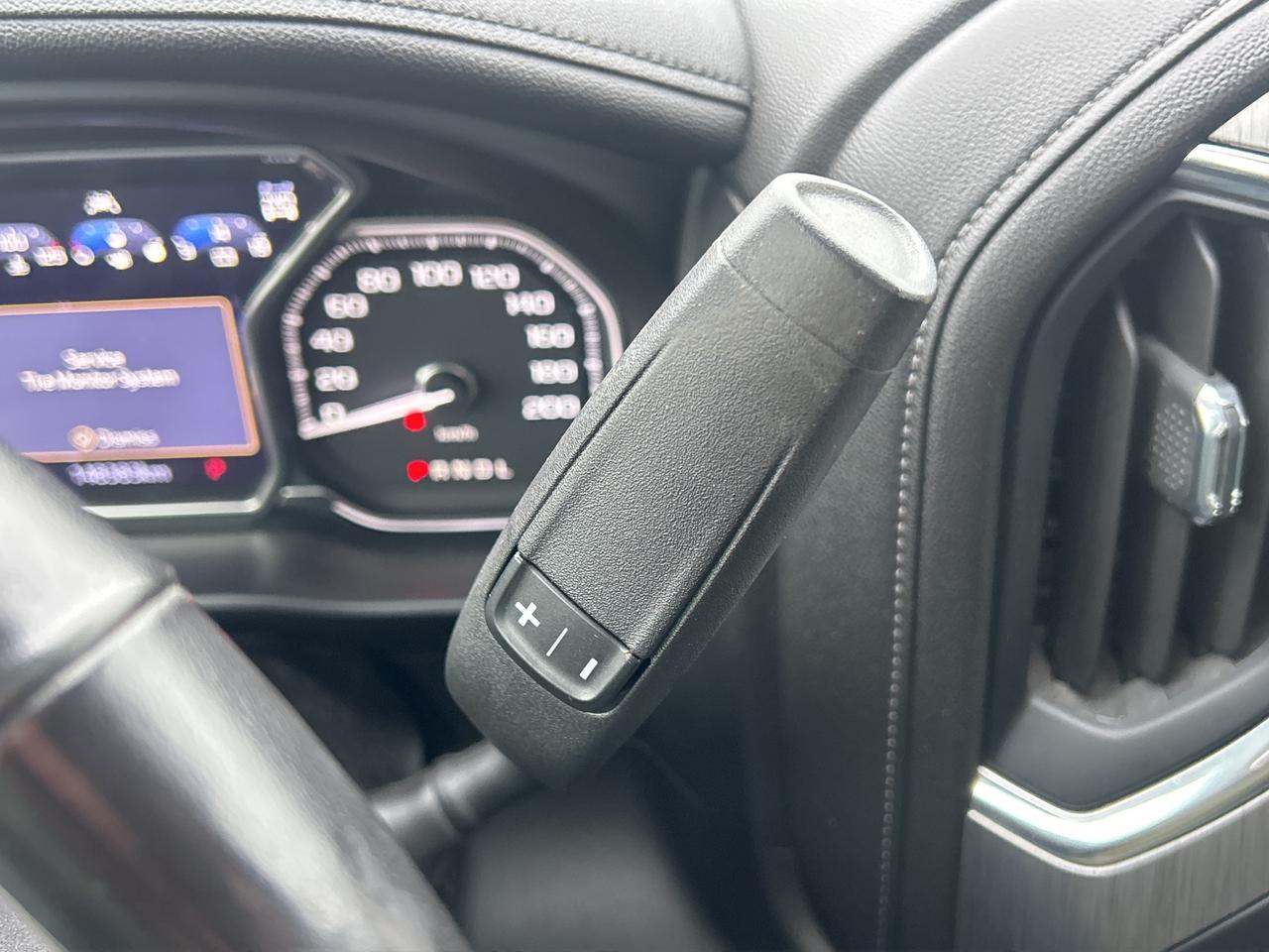 2019 GMC Sierra 1500 4WD Crew Cab 147  Denali Photo