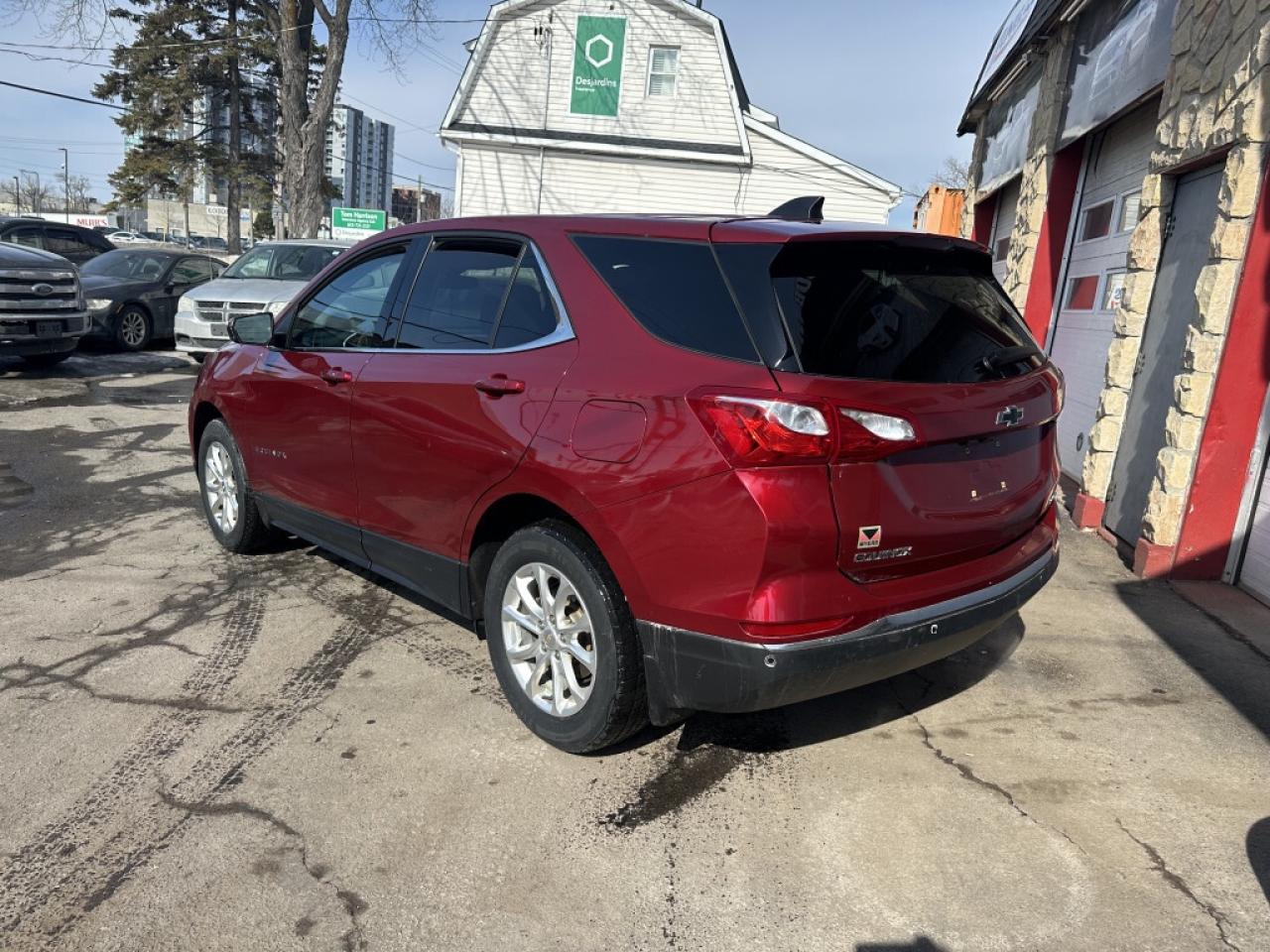 2020 Chevrolet Equinox AWD 4dr LT w/1LT Photo