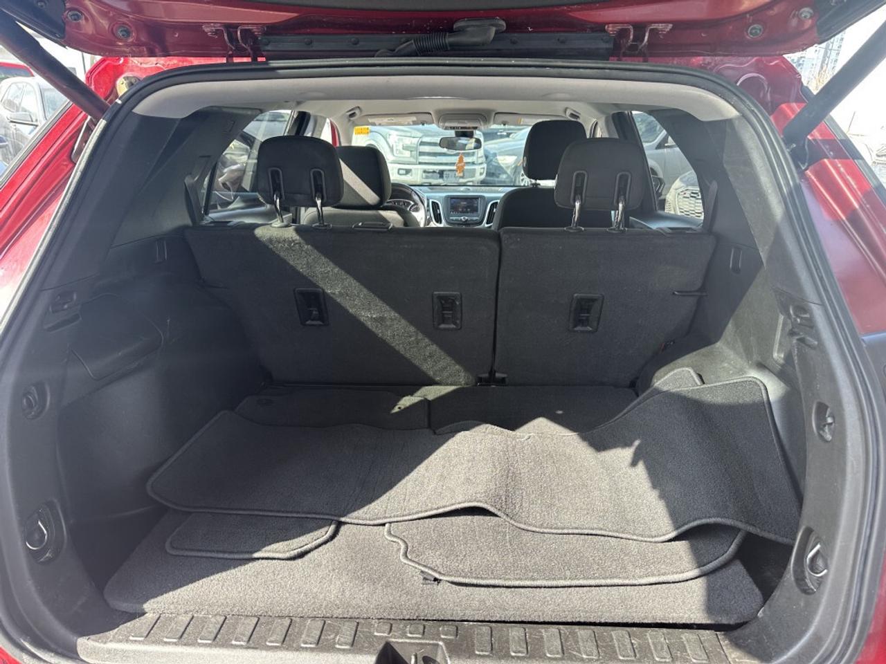 2020 Chevrolet Equinox AWD 4dr LT w/1LT Photo