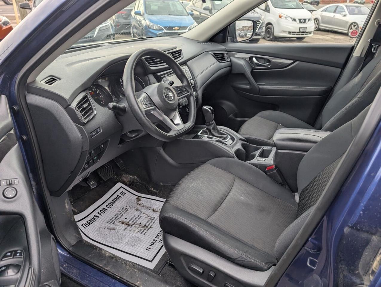2019 Nissan Rogue SV AWD   CAMERA   HTD SEATS Photo
