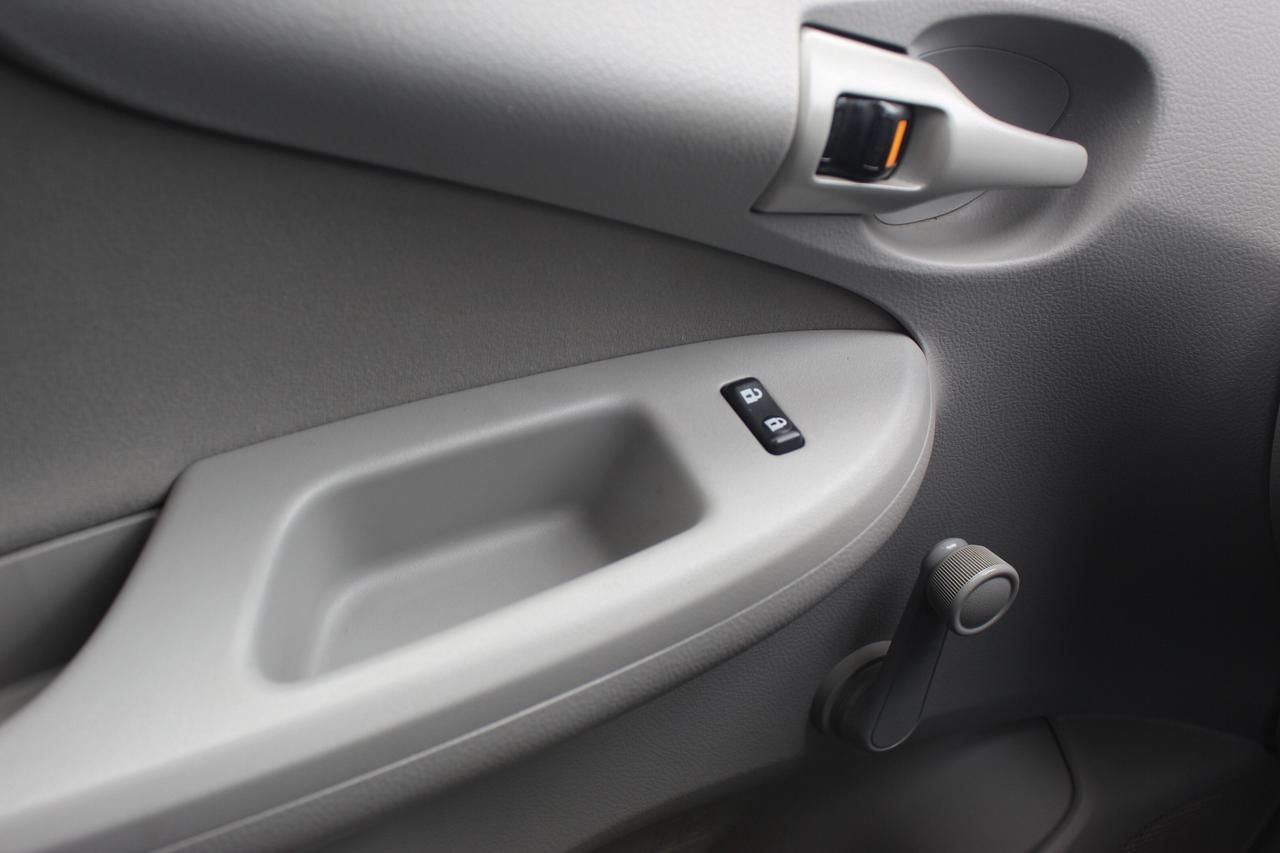 2010 Toyota Corolla Low Kilo, Service History Photo