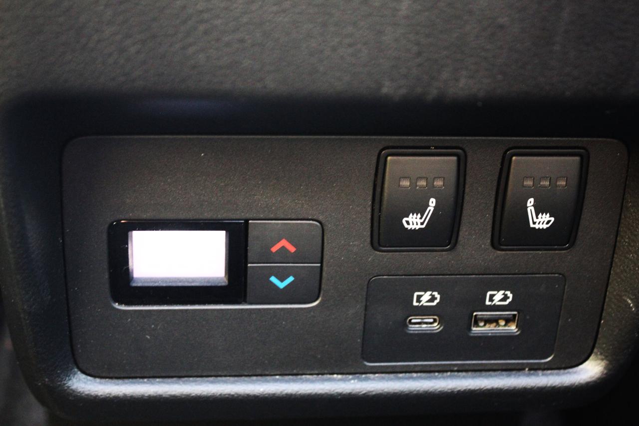 2023 Nissan Rogue SL / NAVIGATION / SUNROOF / REMOTE START / LOW KIL Photo