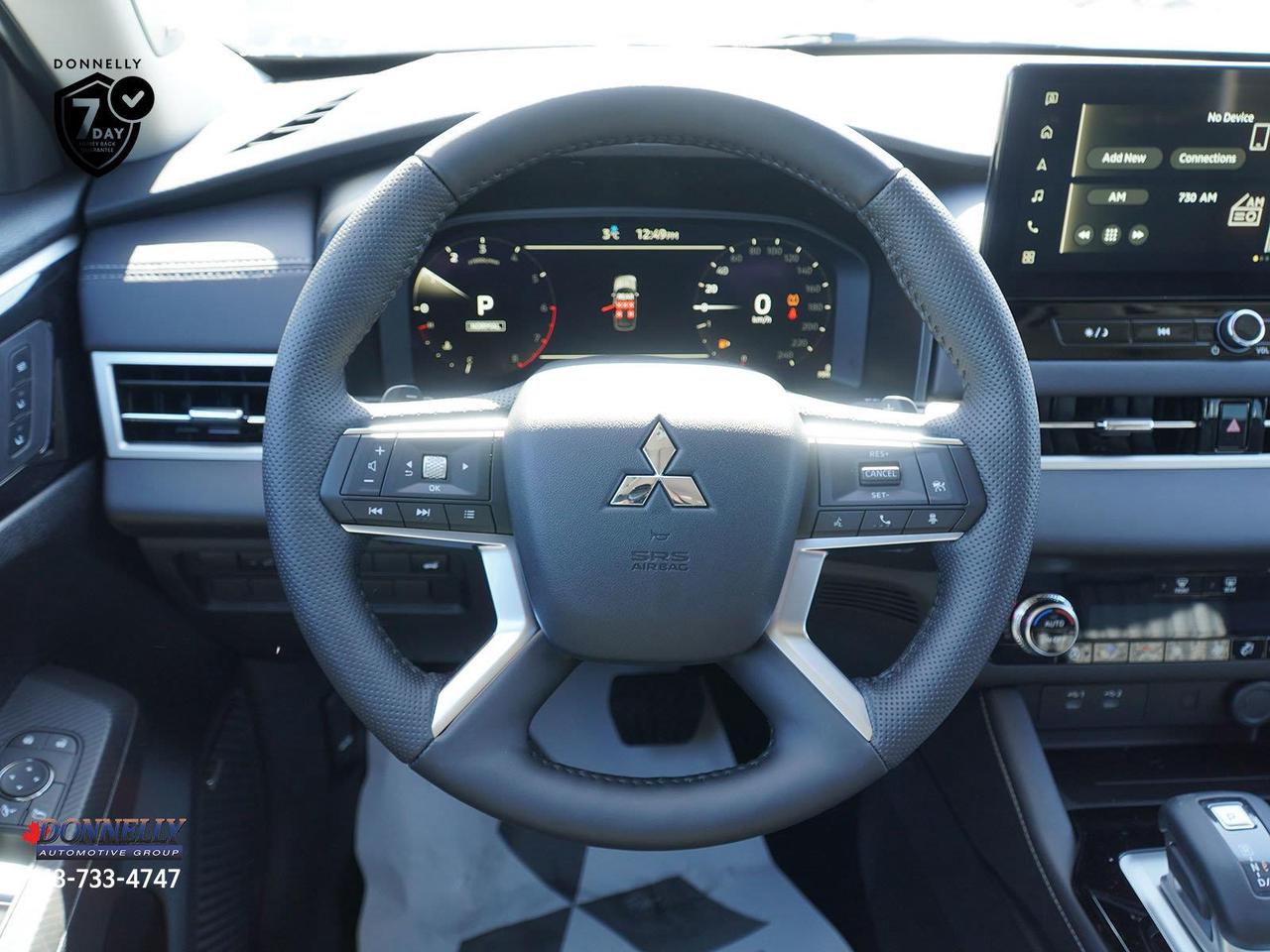 2025 Mitsubishi Outlander  Photo