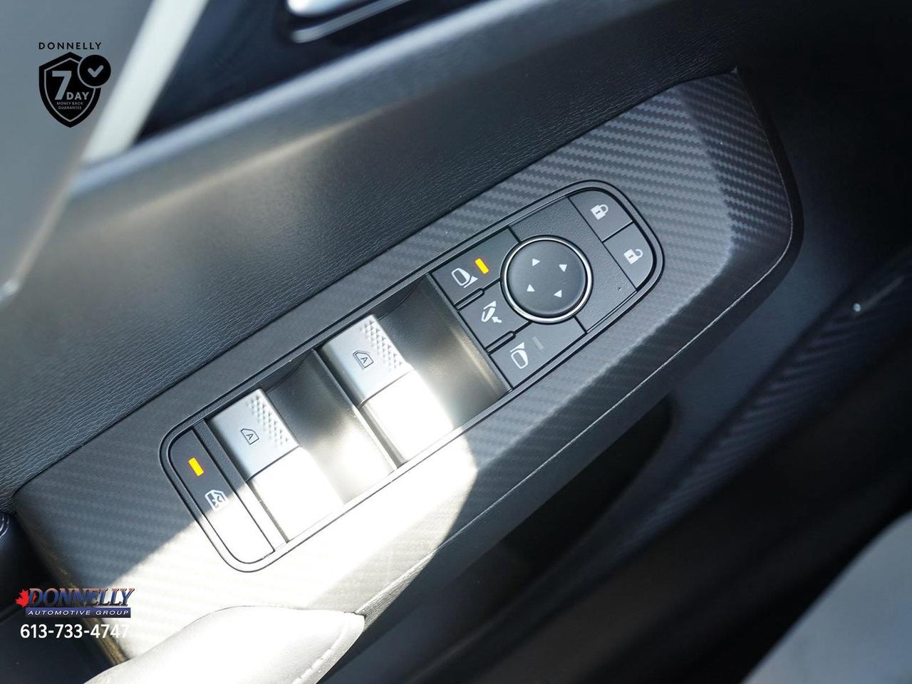 2025 Mitsubishi Outlander  Photo