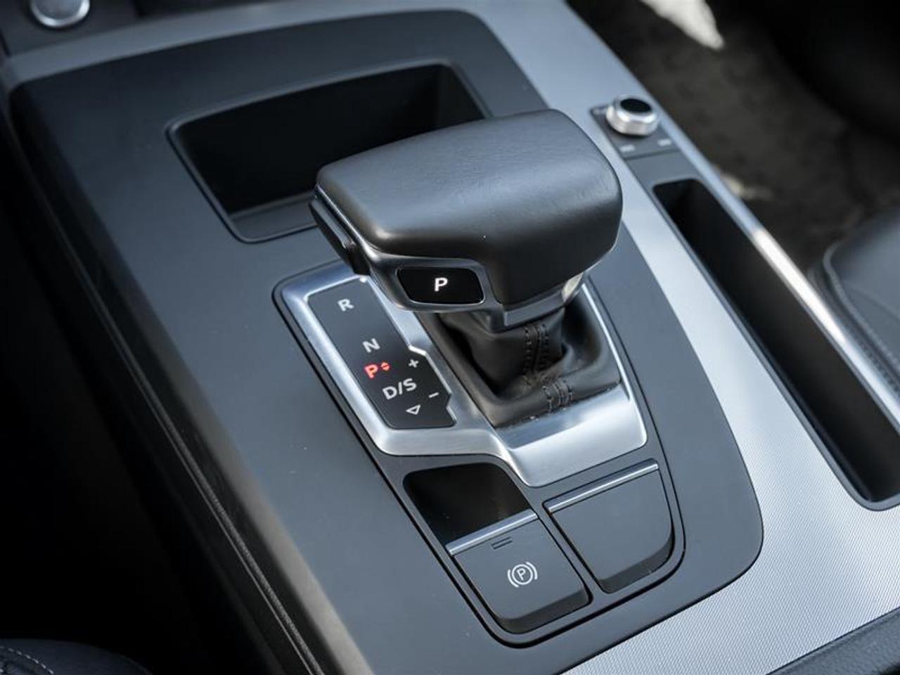 2022 Audi Q5 45 Progressiv 4dr All-Wheel Drive quattro Sport Utility Photo