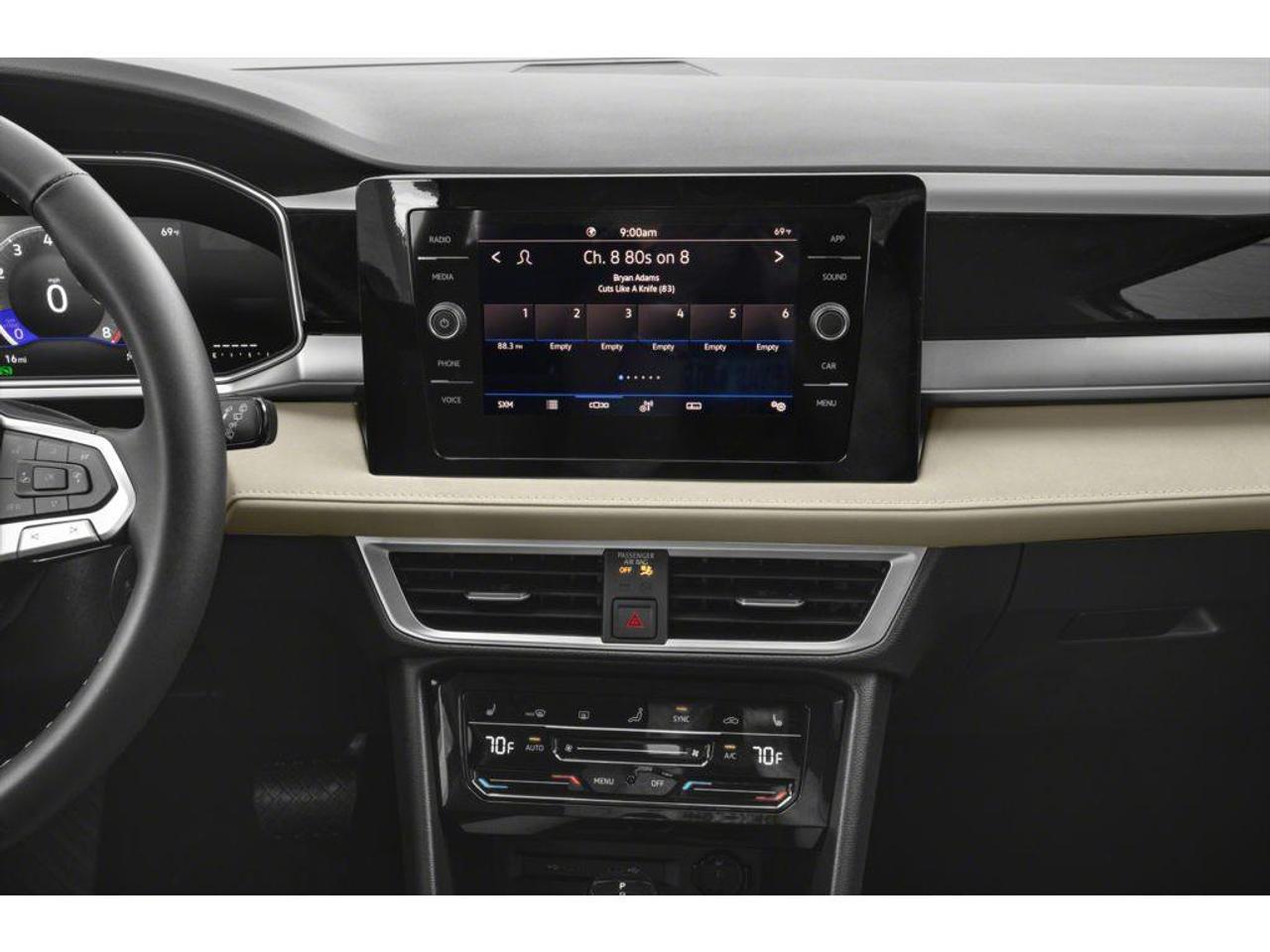 2026 Volkswagen Taos Comfortline 4dr All-Wheel Drive 4MOTION Photo