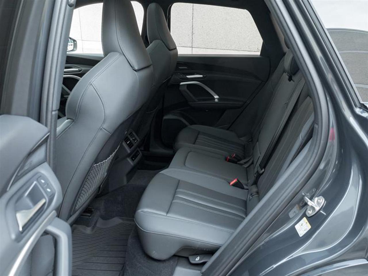 2025 Audi New Q5 2.0T Progressiv 4dr All-Wheel Drive quattro Sport Utility Photo