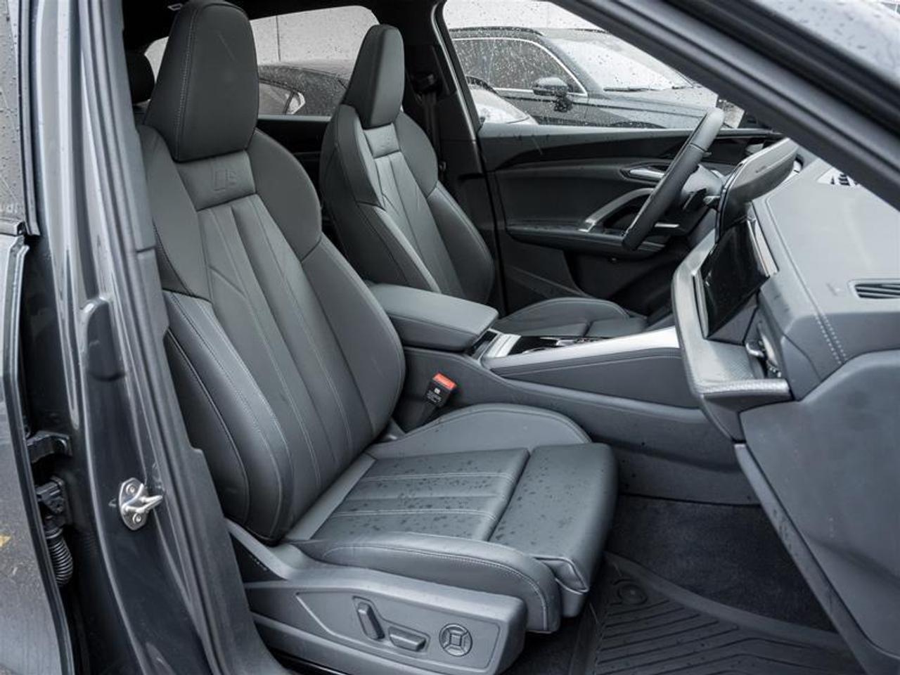 2025 Audi New Q5 2.0T Progressiv 4dr All-Wheel Drive quattro Sport Utility Photo