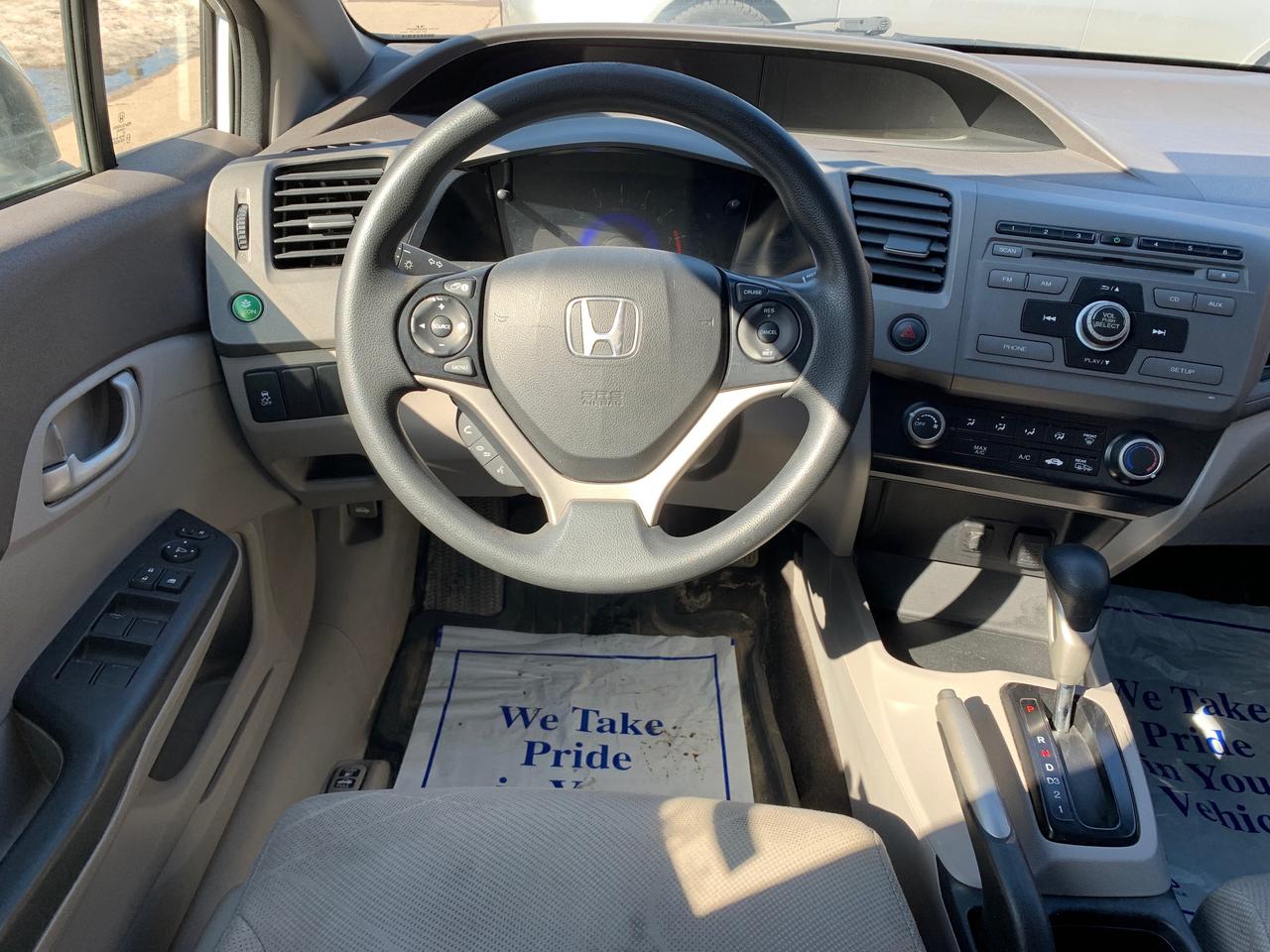 2012 Honda Civic 4dr Auto LX Photo