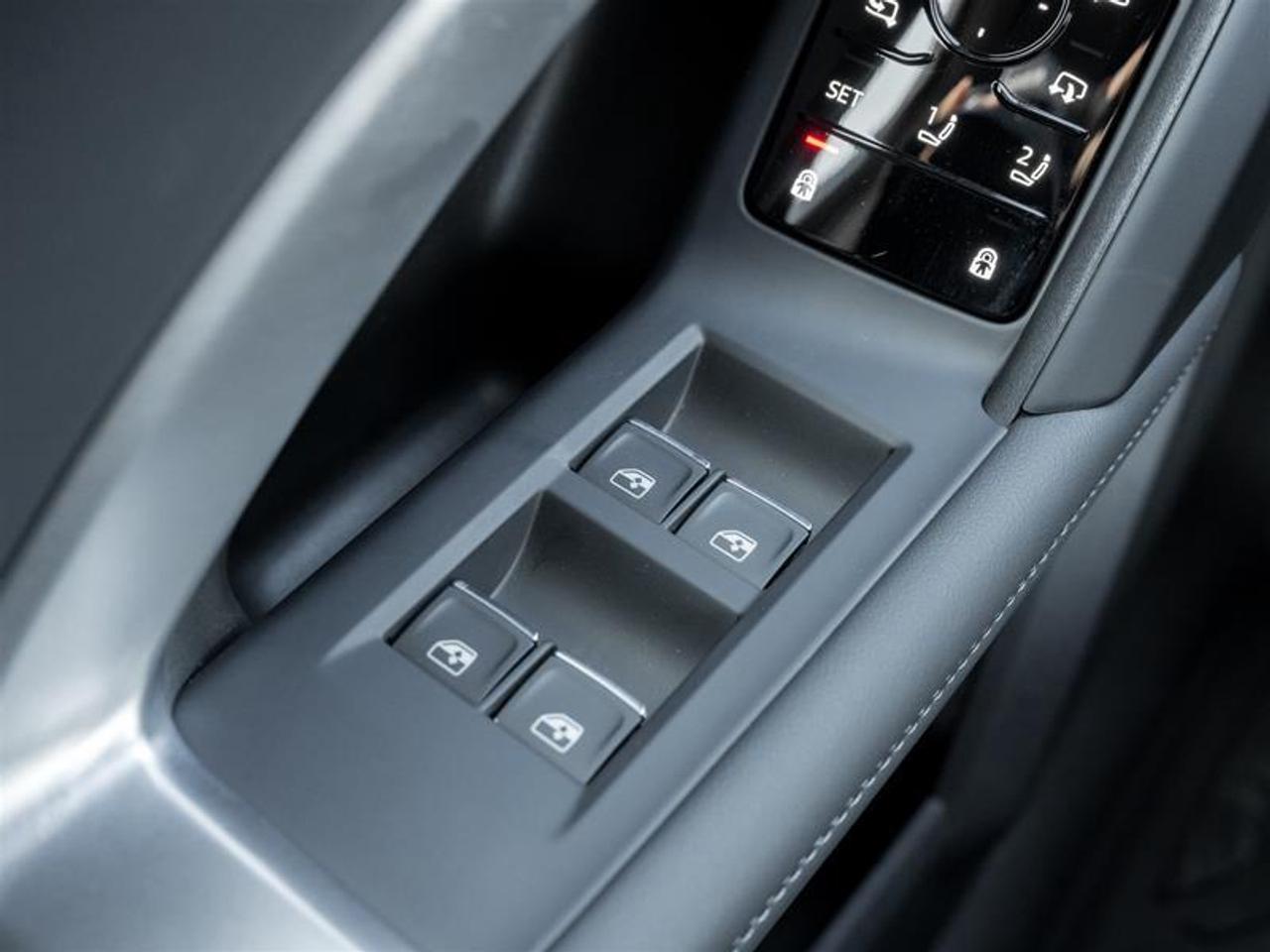 2025 Audi New Q5 2.0T Progressiv 4dr All-Wheel Drive quattro Sport Utility Photo