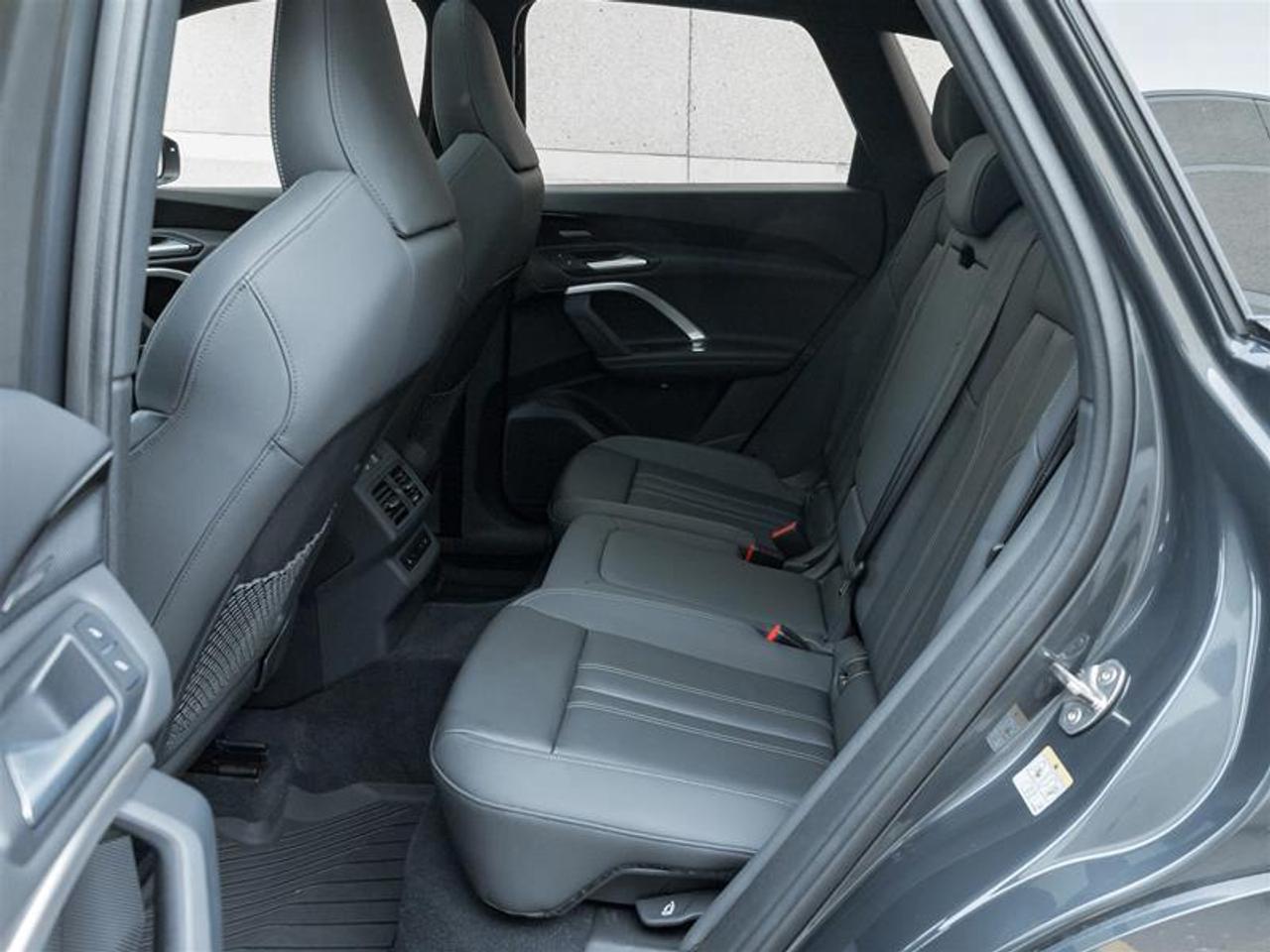 2025 Audi New Q5 2.0T Progressiv 4dr All-Wheel Drive quattro Sport Utility Photo