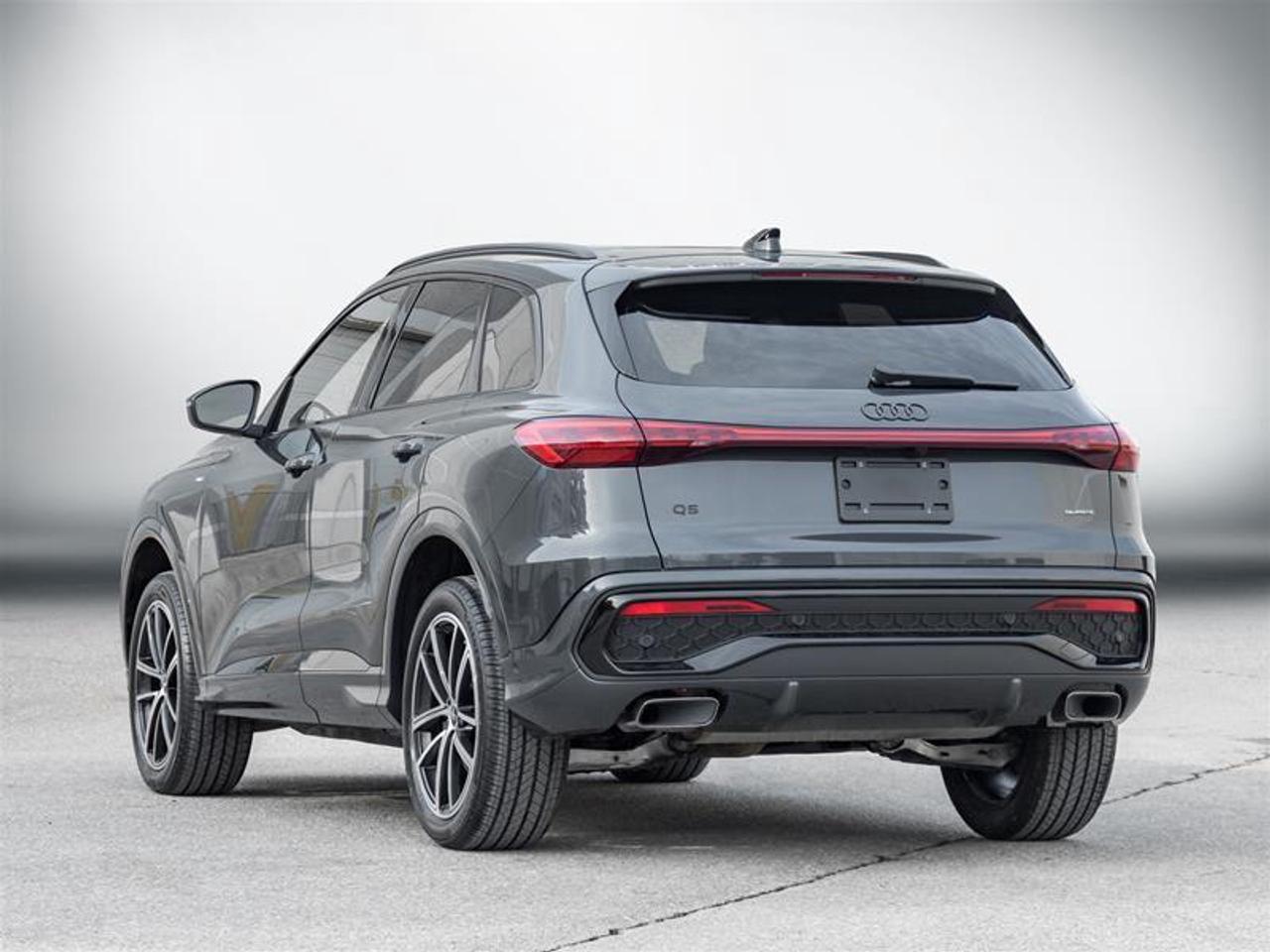 2025 Audi New Q5 2.0T Progressiv 4dr All-Wheel Drive quattro Sport Utility Photo