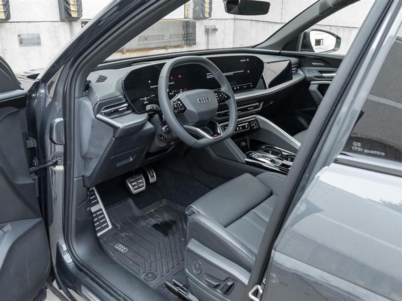 2025 Audi New Q5 2.0T Progressiv 4dr All-Wheel Drive quattro Sport Utility Photo