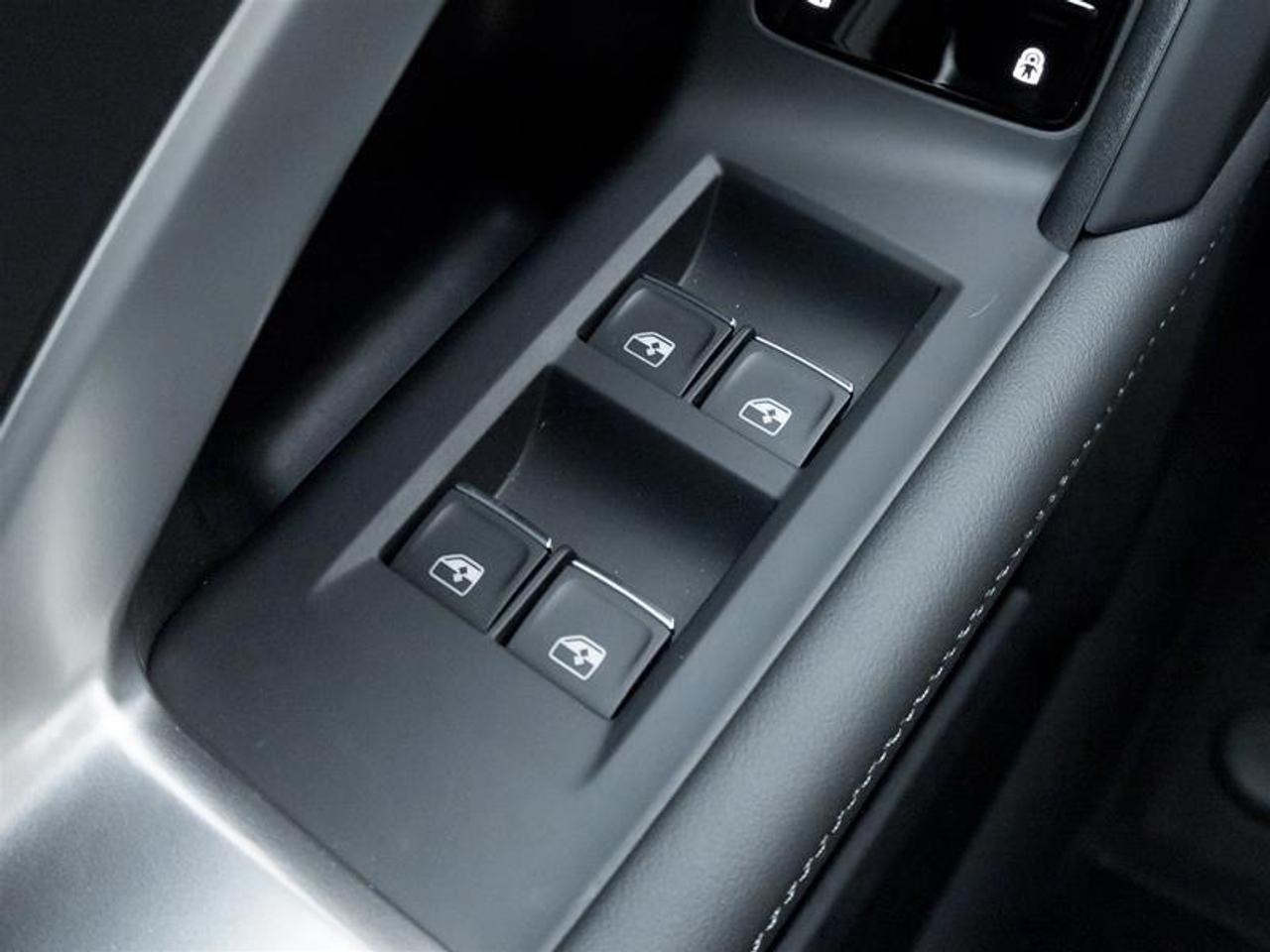 2025 Audi New Q5 2.0T Progressiv 4dr All-Wheel Drive quattro Sport Utility Photo