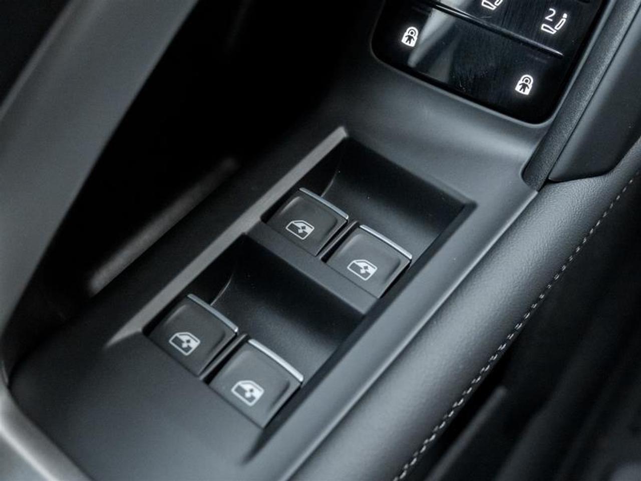 2025 Audi New Q5 2.0T Progressiv 4dr All-Wheel Drive quattro Sport Utility Photo