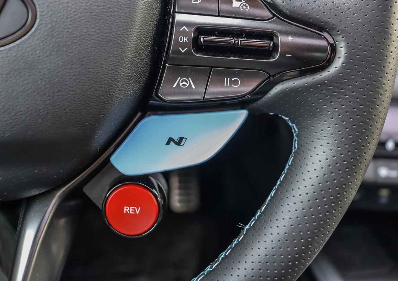 2024 Hyundai Elantra N N 2.0L 276HP 6 SPEED MT LOW LOW KM Photo