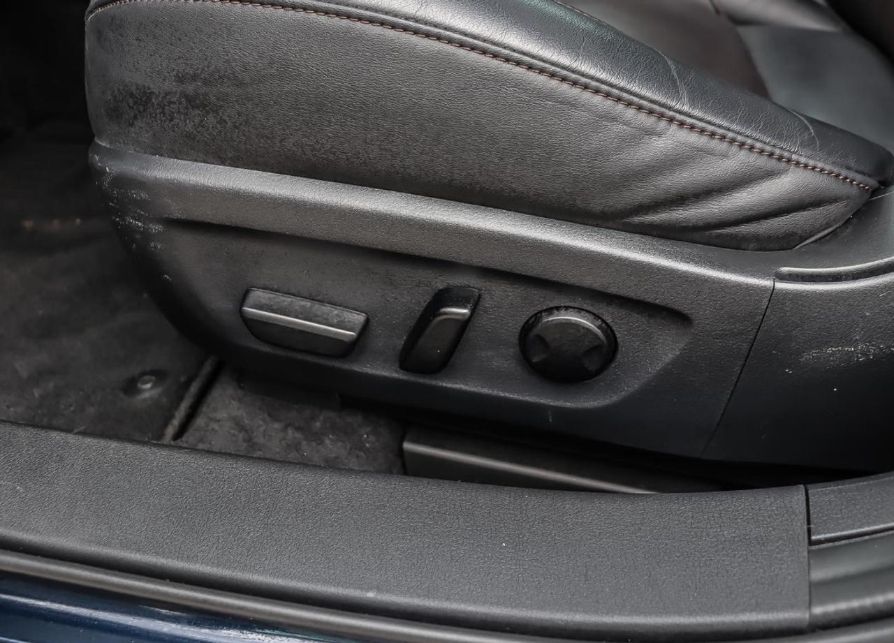 2023 Mazda Mazda3 Sport GT HATCHBACK LOW KM 1 OWNER Photo