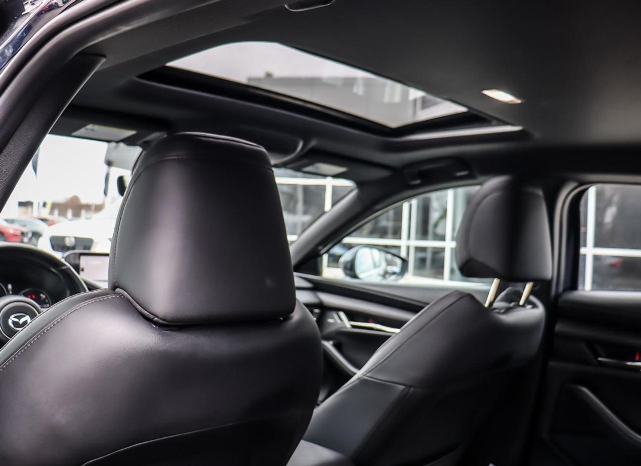 2023 Mazda Mazda3 Sport GT HATCHBACK LOW KM 1 OWNER Photo