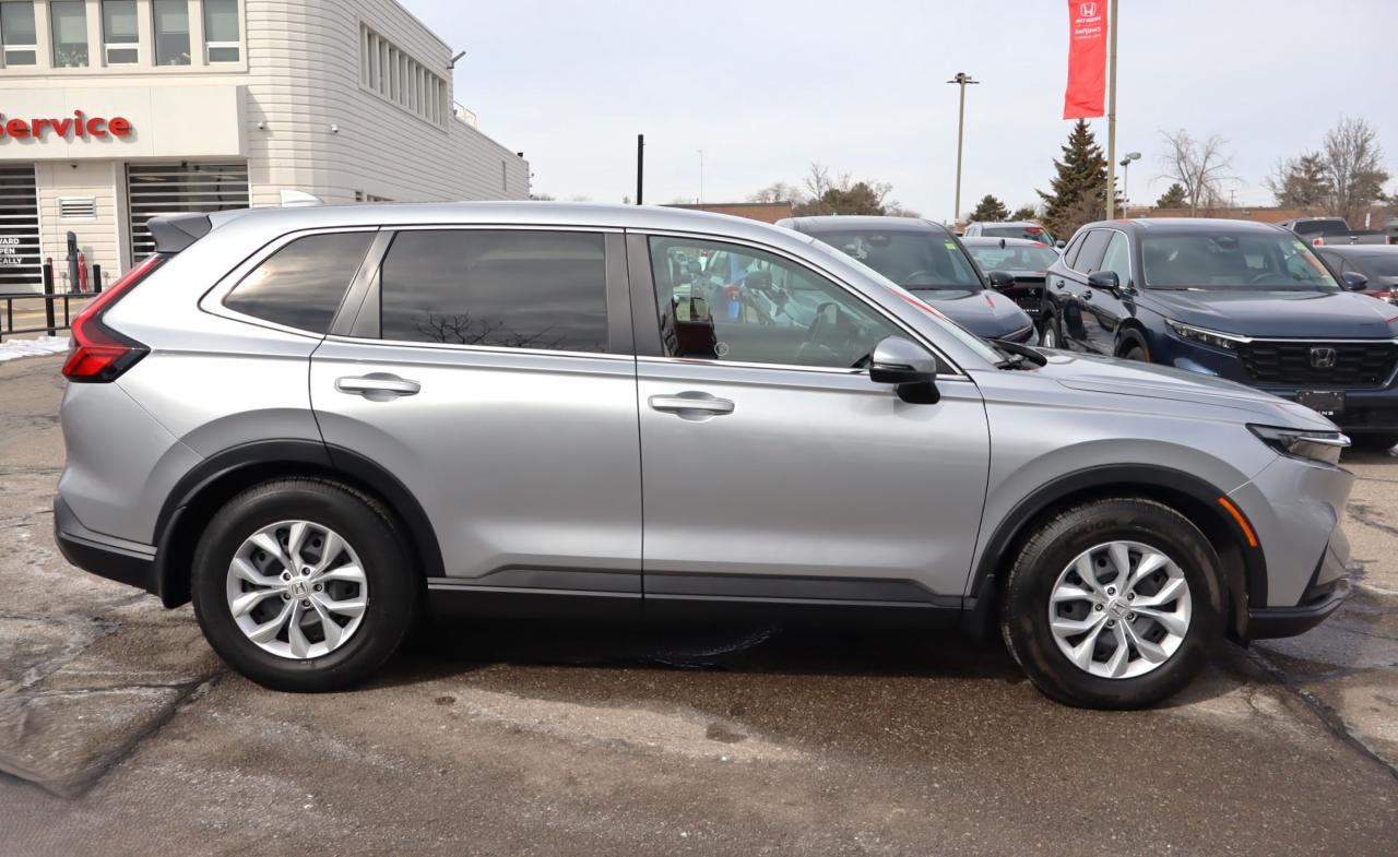 2024 Honda CR-V LX-B 4dr Front-Wheel Drive Photo