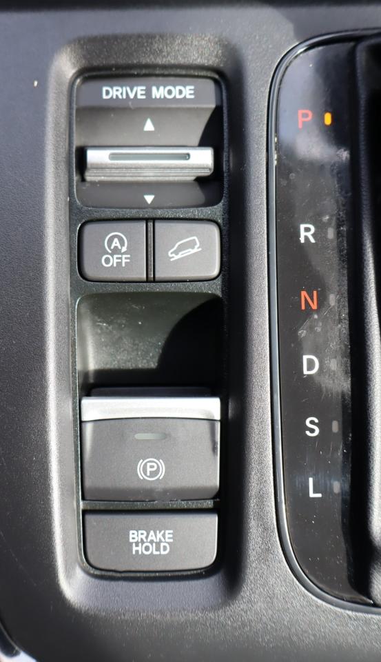 2024 Honda CR-V LX-B 4dr Front-Wheel Drive Photo