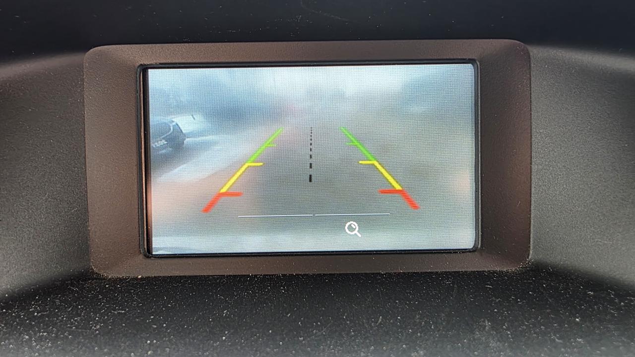 2015 Ford Focus AUTO REAR CAMERA 2 SET OF TIRES LOW KM Photo