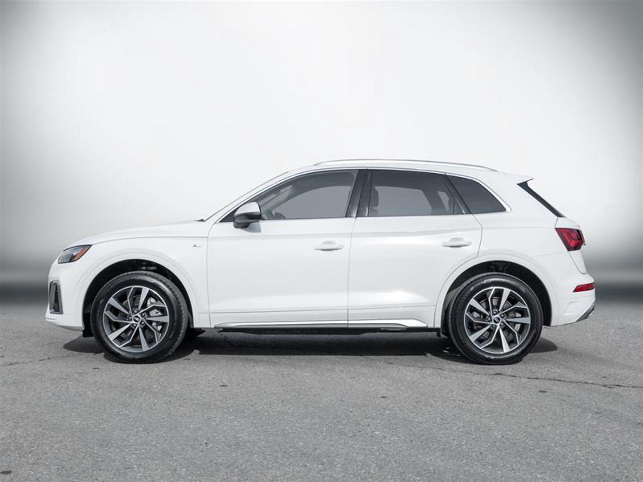 2022 Audi Q5 45 Progressiv 4dr All-Wheel Drive quattro Sport Utility Photo3