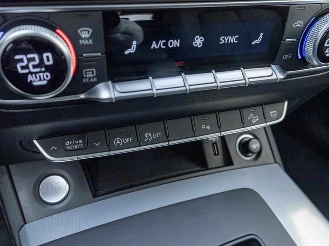 2022 Audi Q5 45 Progressiv 4dr All-Wheel Drive quattro Sport Utility Photo