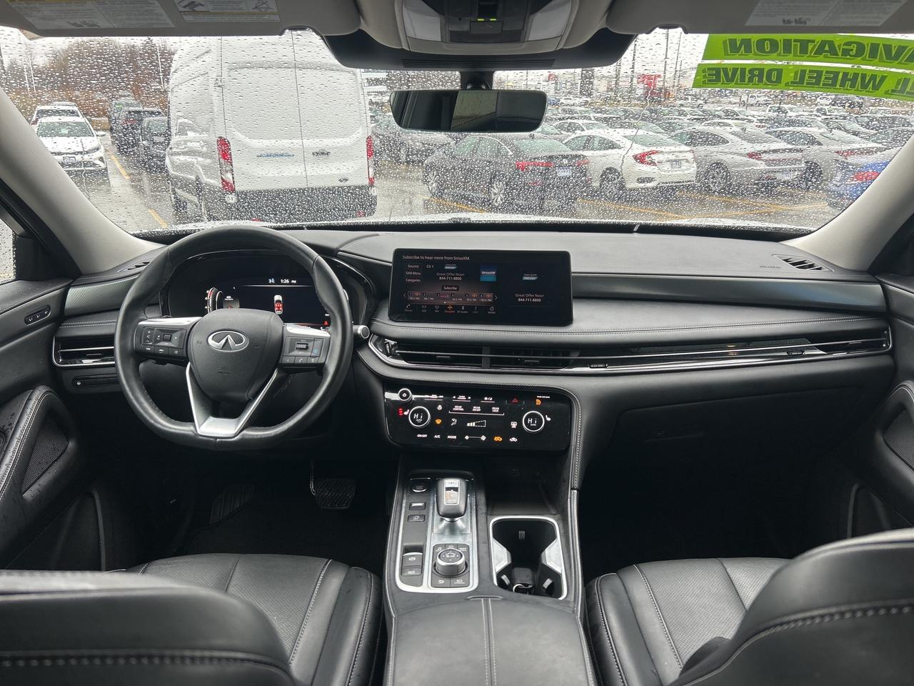 2023 Infiniti QX60 LUXE   Pano Roof   7 Passenger   Clean Carfax Photo
