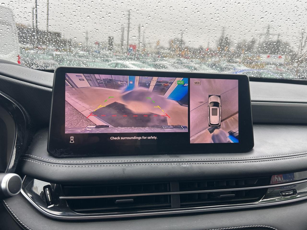 2023 Infiniti QX60 LUXE   Pano Roof   7 Passenger   Clean Carfax Photo