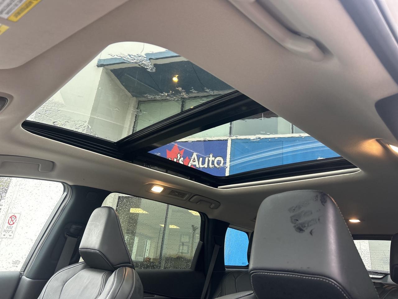 2023 Infiniti QX60 LUXE   Pano Roof   7 Passenger   Clean Carfax Photo