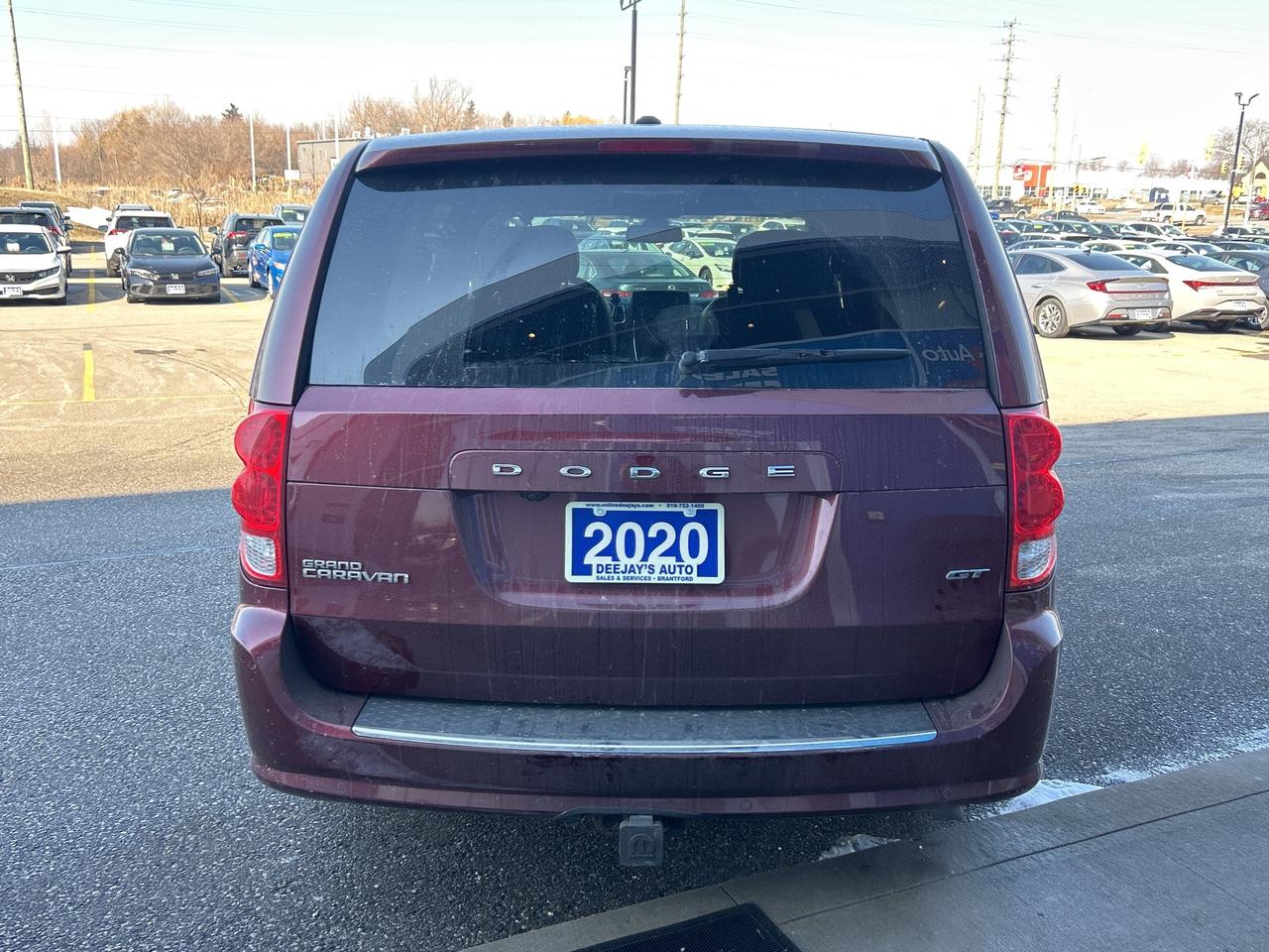 2020 Dodge Grand Caravan GT Photo3