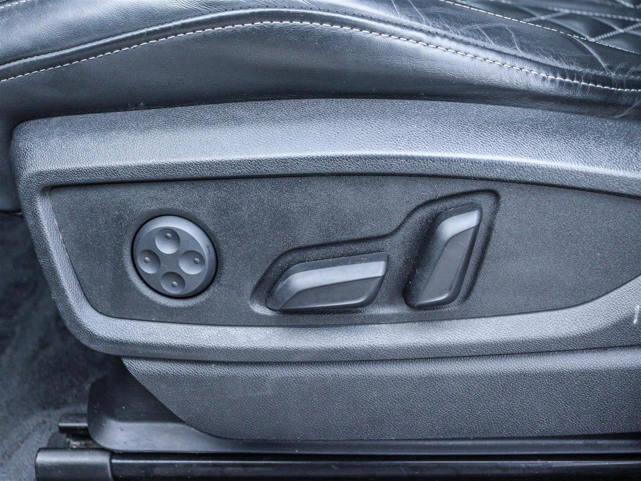 2022 Audi SQ5 3.0 Progressiv LEATHER SUNROOF NAVI Photo