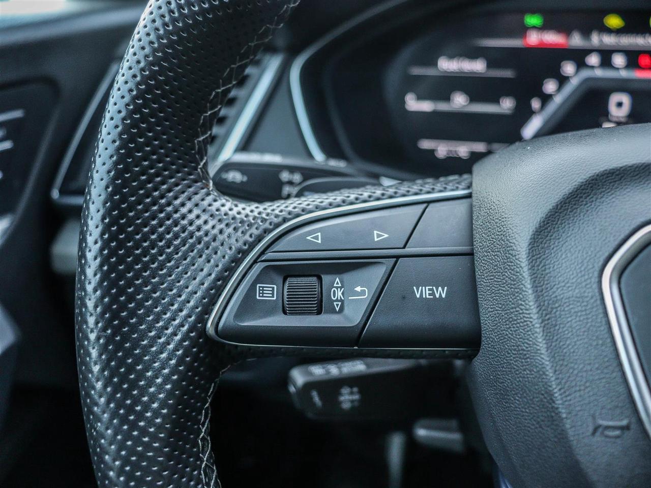 2022 Audi SQ5 3.0 Progressiv LEATHER SUNROOF NAVI Photo