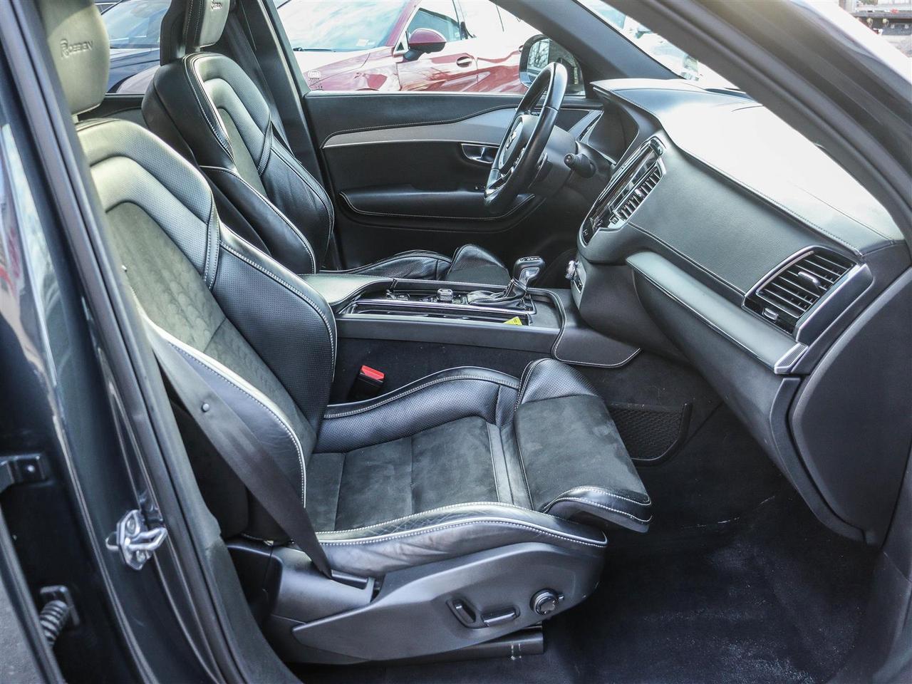 2020 Volvo XC90 T6 R-Design SUNROOF LEATHER NAVI Photo