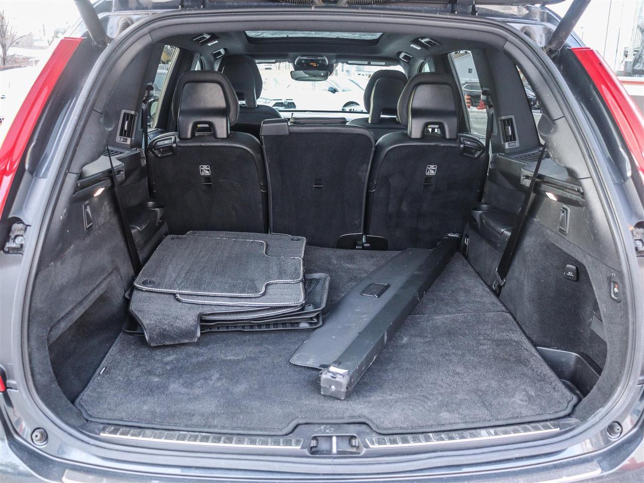 2020 Volvo XC90 T6 R-Design SUNROOF LEATHER NAVI Photo