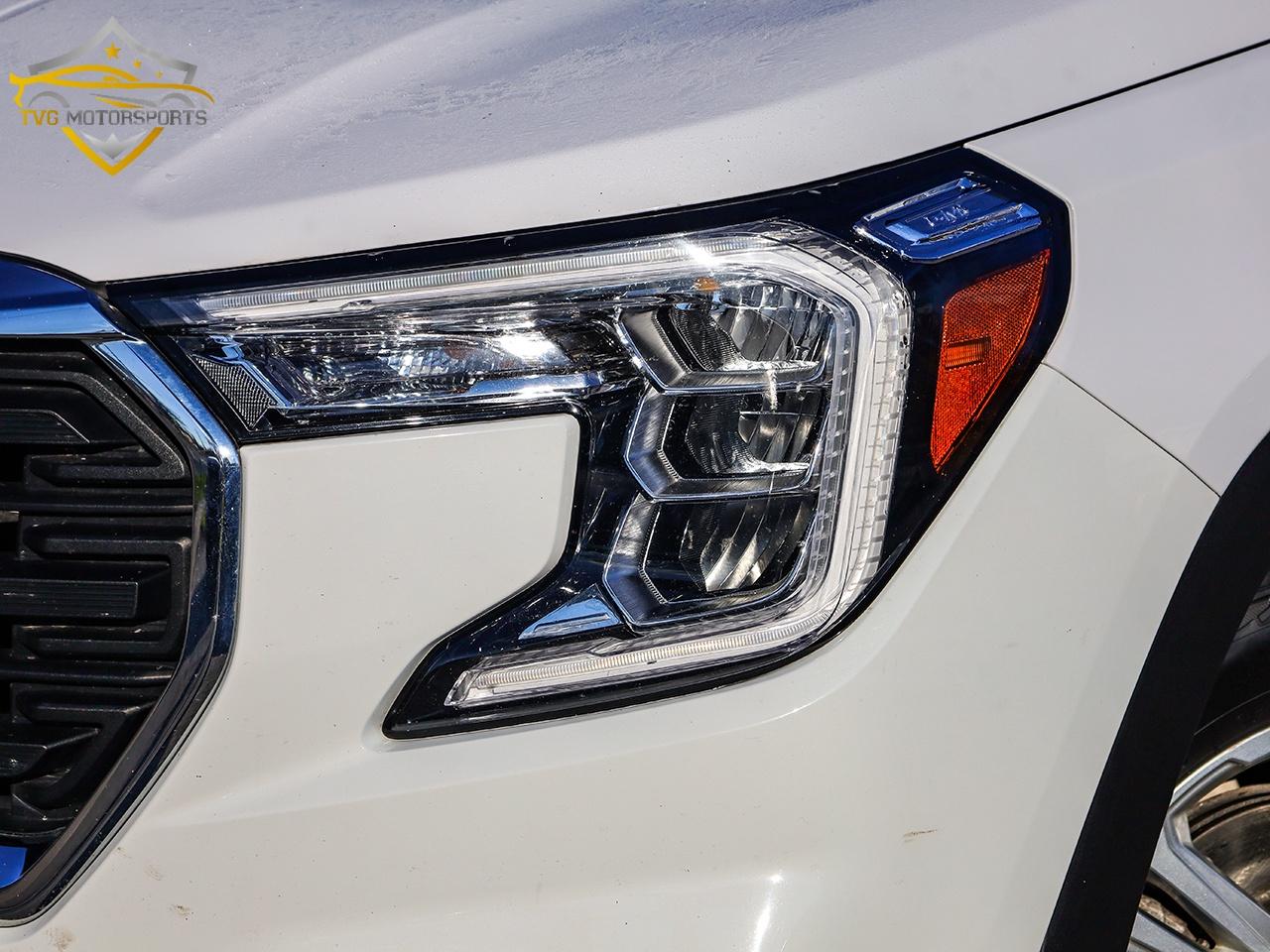 2022 GMC Terrain SLE AWD PANORAMIC ROOF - SAFETY INCLUDED! Photo