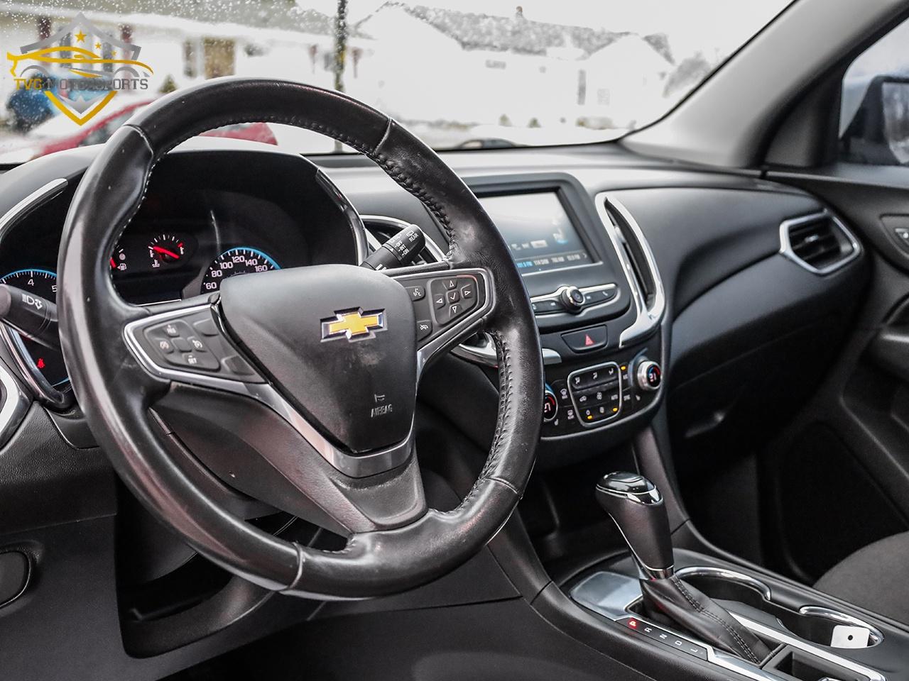 2018 Chevrolet Equinox LT FWD HEATED SEATS CARPLAY Safety Included! Photo